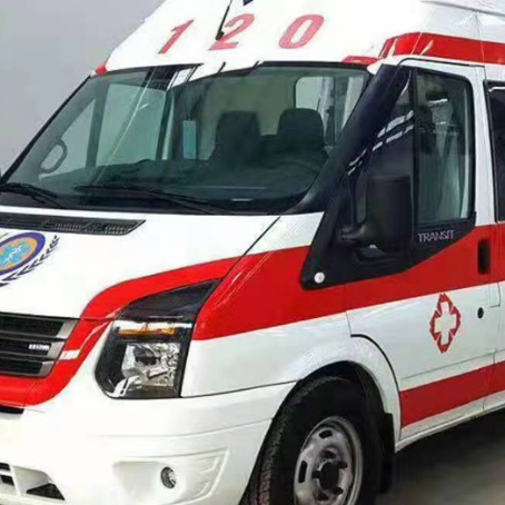 宛城非急救护送病人转院租赁救护车的优缺点对比